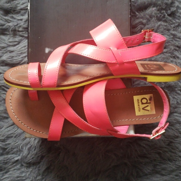 Dolce Vita Pansey Pink Leather Sandals - Picture 3 of 8